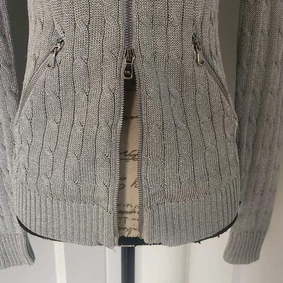 RALPH LAUREN Metallic silver cable Knit Zip-Up Sweater - Picture 5 of 9